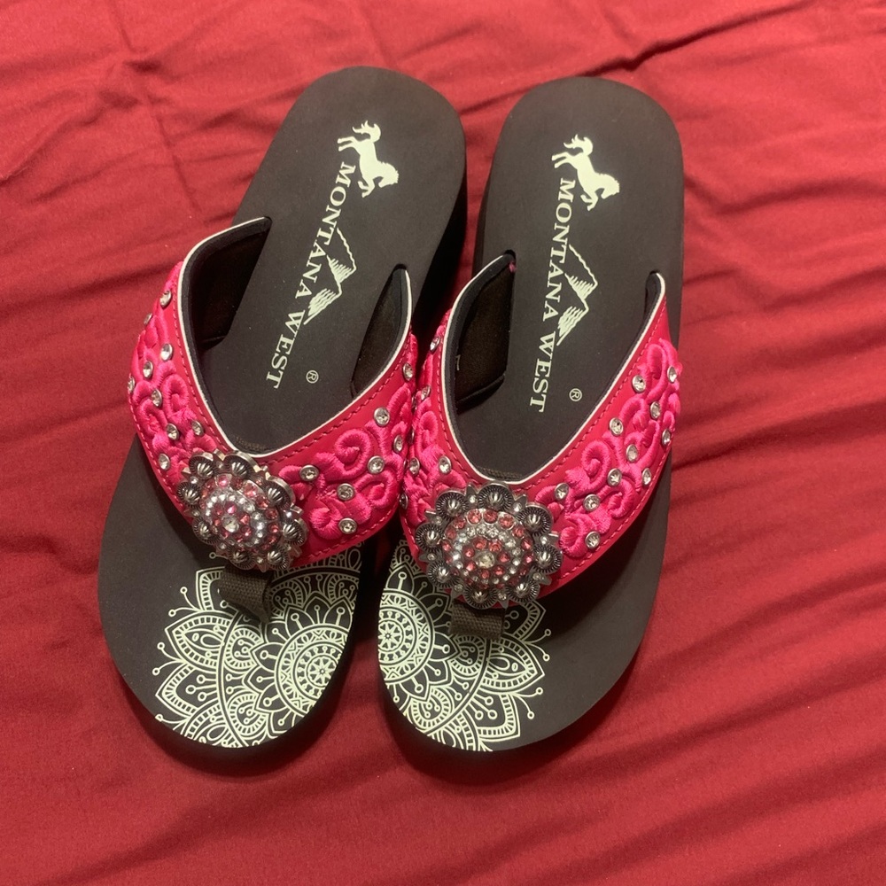 Montana West Wedge Flip Flop Sandals 7